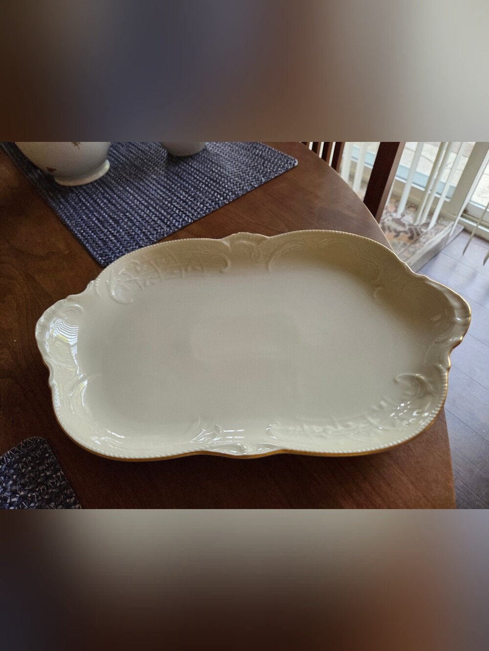Rosenthal Sanssouci Classic Rose 13" Platter